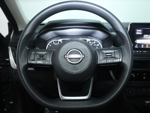 Used 2024 Nissan Rogue S AWD/4WD image 21