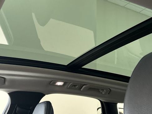 Certified 2023 Volvo XC60 B5 Plus image 21