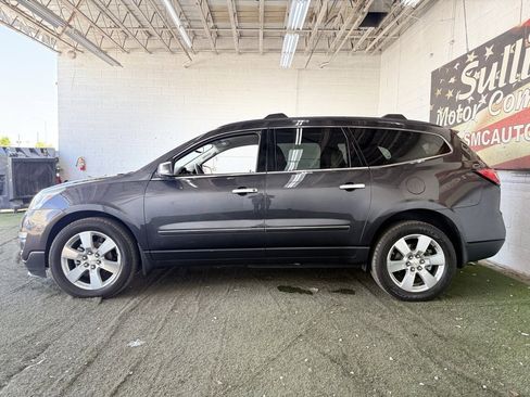 Used 2015 Chevrolet Traverse LTZ image 3
