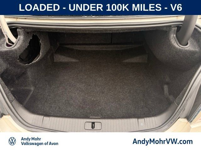 Used 2012 Buick LaCrosse Premium w/ Driver Confidence Package FWD image 9