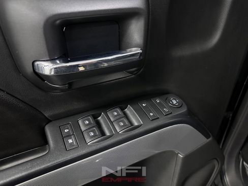 Used 2017 Chevrolet Silverado 1500 LT w/ All Star Edition AWD/4WD image 32