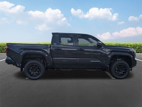 New 2025 Toyota Tacoma SR5 image 3