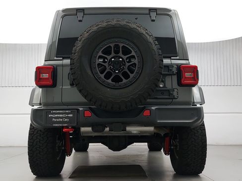 Used 2022 Jeep Wrangler Unlimited Rubicon w/ Xtreme Recon 35" Tire Package AWD/4WD image 6