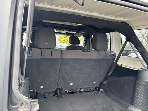 Used 2016 Jeep Wrangler Unlimited Sport w/ Quick Order Package 24S image 33