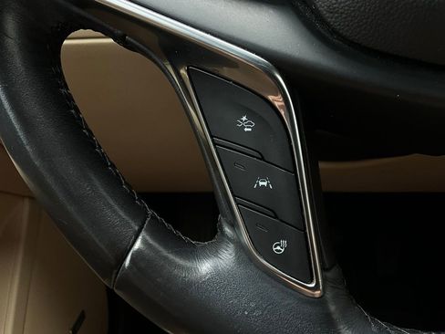 Used 2018 Cadillac XT5 Luxury w/ Driver Awareness Package image 39