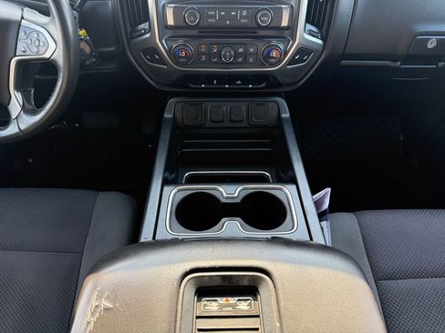 Used 2018 Chevrolet Silverado 1500 LT w/ All Star Edition image 15