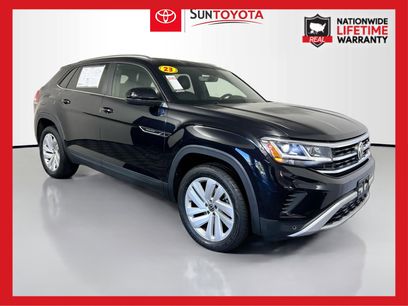Used 2023 Volkswagen Atlas Cross Sport SE w/ Panoramic Sunroof Package