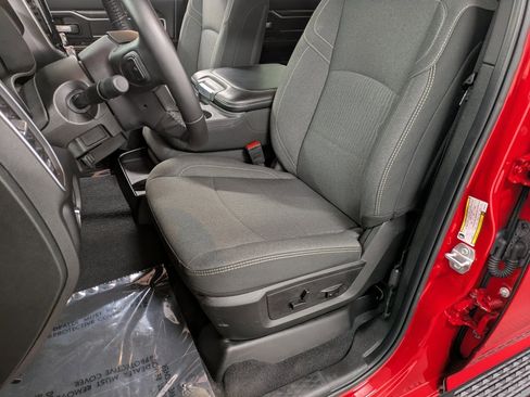 Used 2024 RAM 2500 Big Horn w/ Night Edition image 10