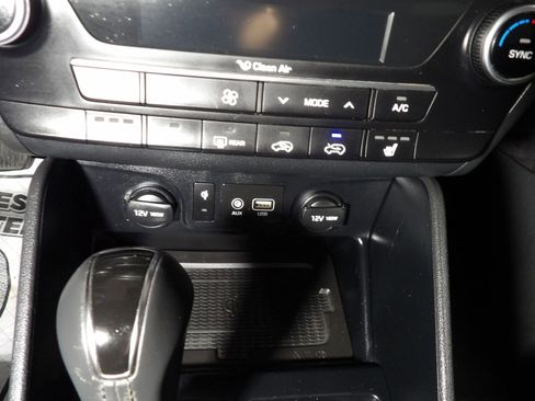 Used 2021 Hyundai Tucson Sport w/ Cargo Package image 12