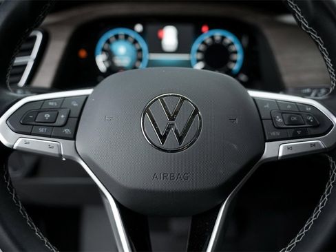 New 2025 Volkswagen Atlas SEL image 10