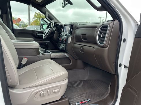 Used 2021 Chevrolet Silverado 2500 LTZ image 21