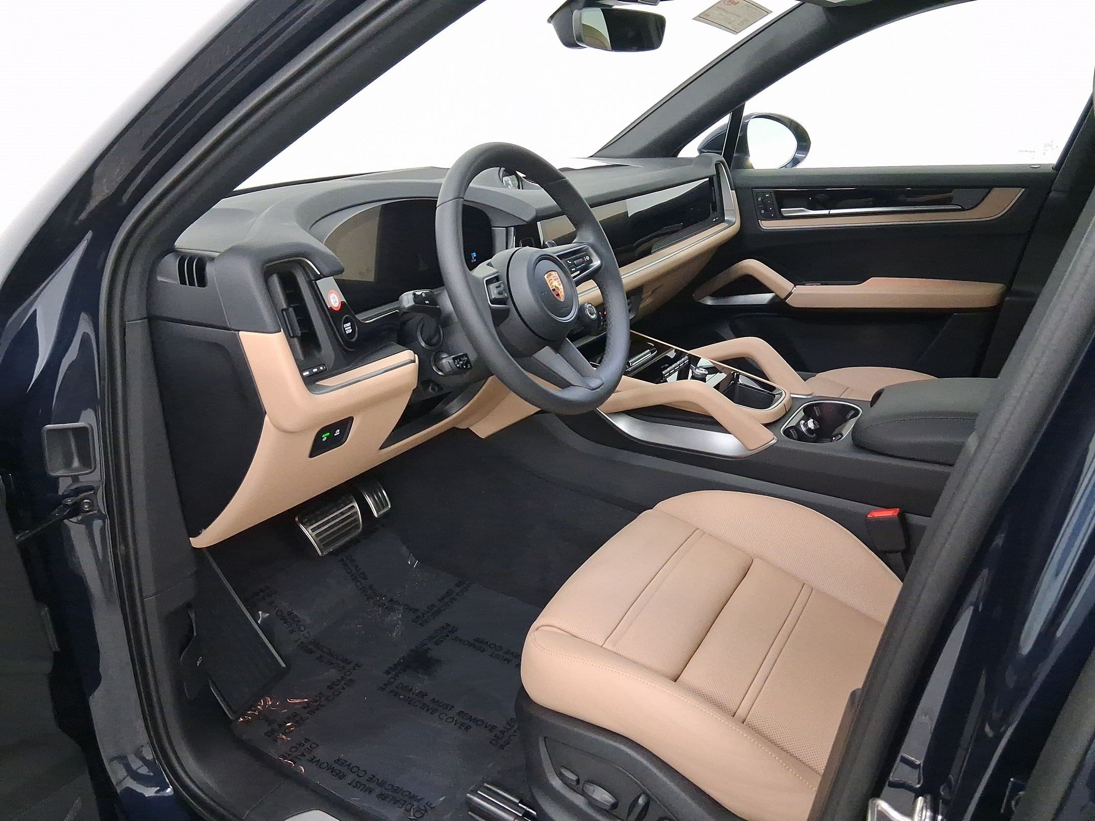Used 2026 Porsche Cayenne Coupe AWD/4WD image 4