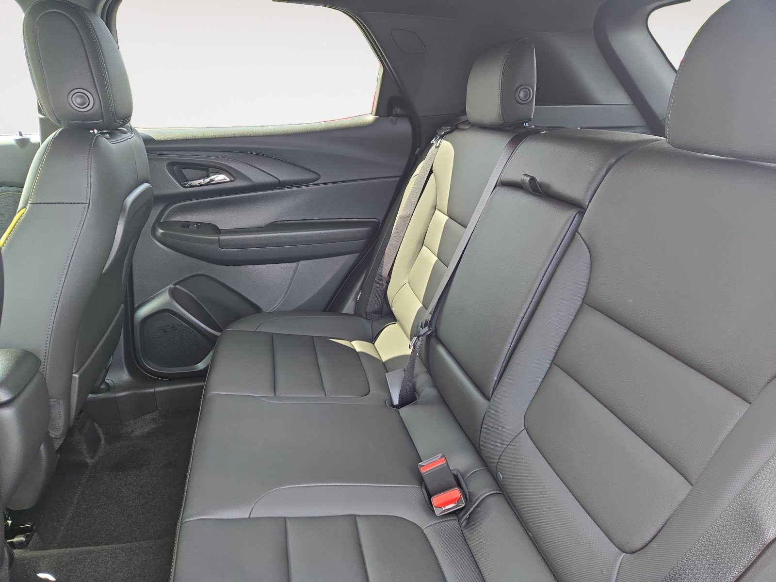 New 2026 Chevrolet TrailBlazer ACTIV w/ Convenience Package AWD/4WD image 13