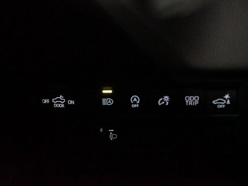 New 2026 Toyota Tundra Limited AWD/4WD image 25