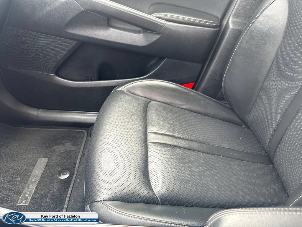 Used 2021 Kia Sorento S w/ Panoramic Sunroof Package AWD/4WD image 31