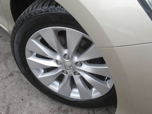 Used 2015 Honda Accord EX-L image 4