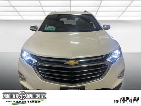 Used 2019 Chevrolet Equinox Premier w/ LPO, Cargo Package FWD image 9