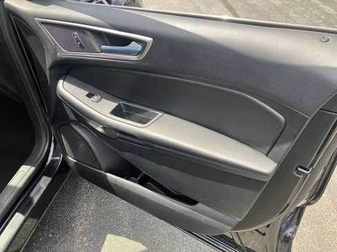 Used 2022 Ford Edge SEL AWD/4WD image 10