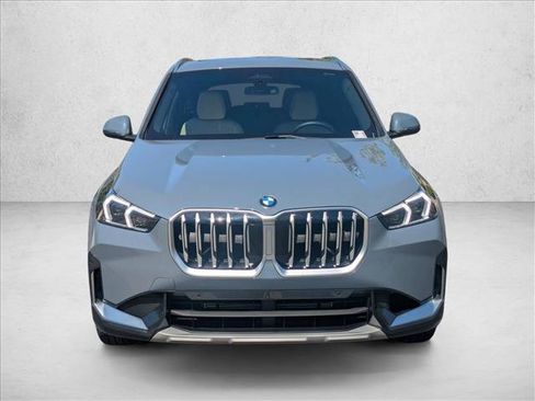 Used 2025 BMW X1 xDrive28i w/ Convenience Package image 5