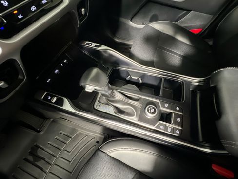 Used 2022 Kia Sorento EX w/ Panoramic Sunroof Package FWD image 25