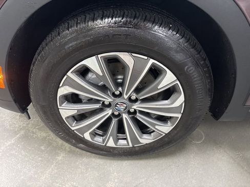 Used 2024 Buick Envision Preferred image 32