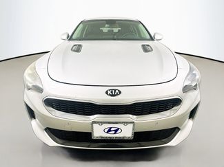 Used 2018 Kia Stinger video 2