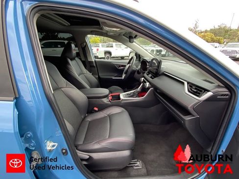 Certified 2023 Toyota RAV4 TRD Off-Road w/ TRD Off-Road Weather Package AWD/4WD image 15
