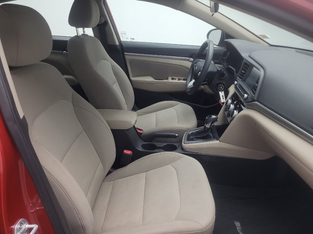 Used 2019 Hyundai Elantra SEL FWD image 21