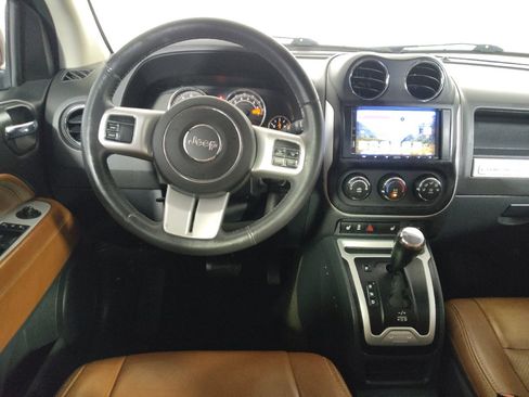 Used 2016 Jeep Compass High Altitude AWD/4WD image 22