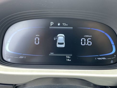 New 2025 Hyundai Venue Limited image 29