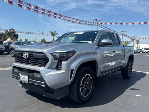 Certified 2024 Toyota Tacoma TRD Sport w/ TRD Sport Upgrade Package RWD image 5