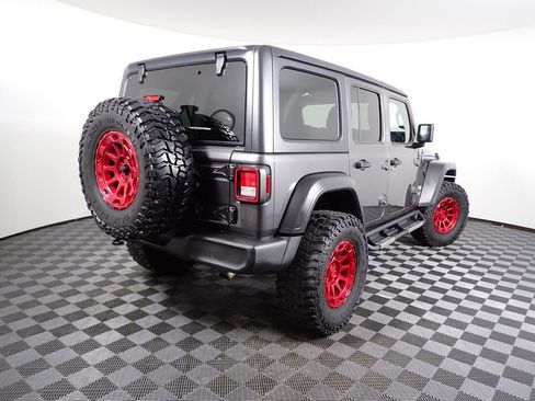 Used 2021 Jeep Wrangler Unlimited Sport image 18