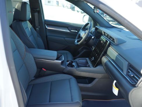 New 2026 GMC Terrain AT4 image 26