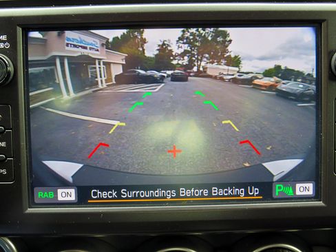 Used 2024 Toyota GR86 Premium image 31