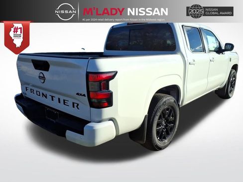 New 2026 Nissan Frontier SV image 7