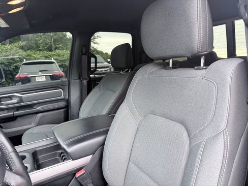 Used 2022 RAM 1500 Big Horn w/ Night Edition AWD/4WD image 19