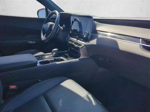 Used 2024 Lexus RX 350 FWD w/ Technology Package image 22