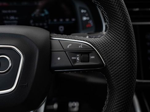 New 2026 Audi SQ8 Prestige AWD/4WD image 31