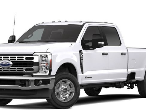 New 2026 Ford F350 XLT w/ FX4 Off-Road Package AWD/4WD image 1