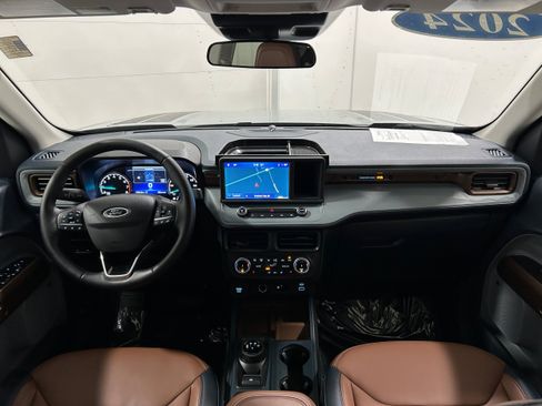 Used 2024 Ford Maverick Lariat w/ FX4 Off-Road Package AWD/4WD image 13