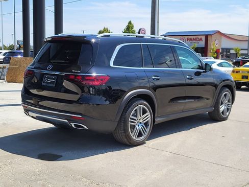 Used 2025 Mercedes-Benz GLS 450 4MATIC image 46