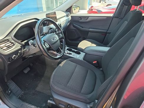 Used 2024 Ford Escape Active AWD/4WD image 14