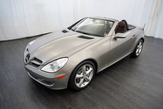 Used 2006 Mercedes-Benz SLK 350 image 3