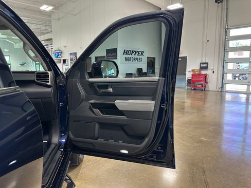 Used 2024 Toyota Tundra Limited AWD/4WD image 46