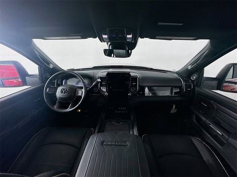 New 2026 RAM 2500 Limited w/ Towing Technology Group image 9