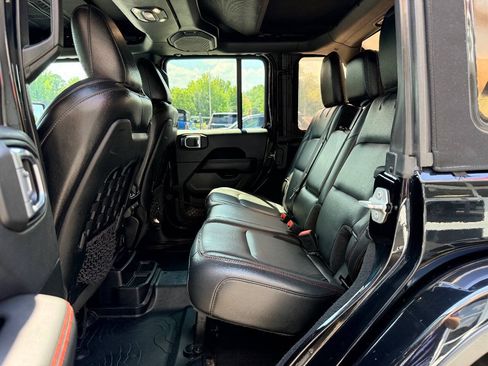 Used 2020 Jeep Wrangler Unlimited Rubicon AWD/4WD image 31