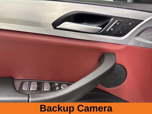 Used 2025 BMW X4 xDrive30i image 10