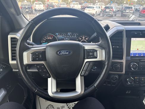 Used 2020 Ford F150 Lariat image 25