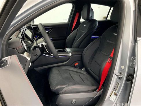 New 2026 Mercedes-Benz GLC 43 AMG 4MATIC Coupe image 9