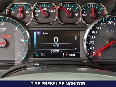 Used 2019 Chevrolet Tahoe LS RWD image 26